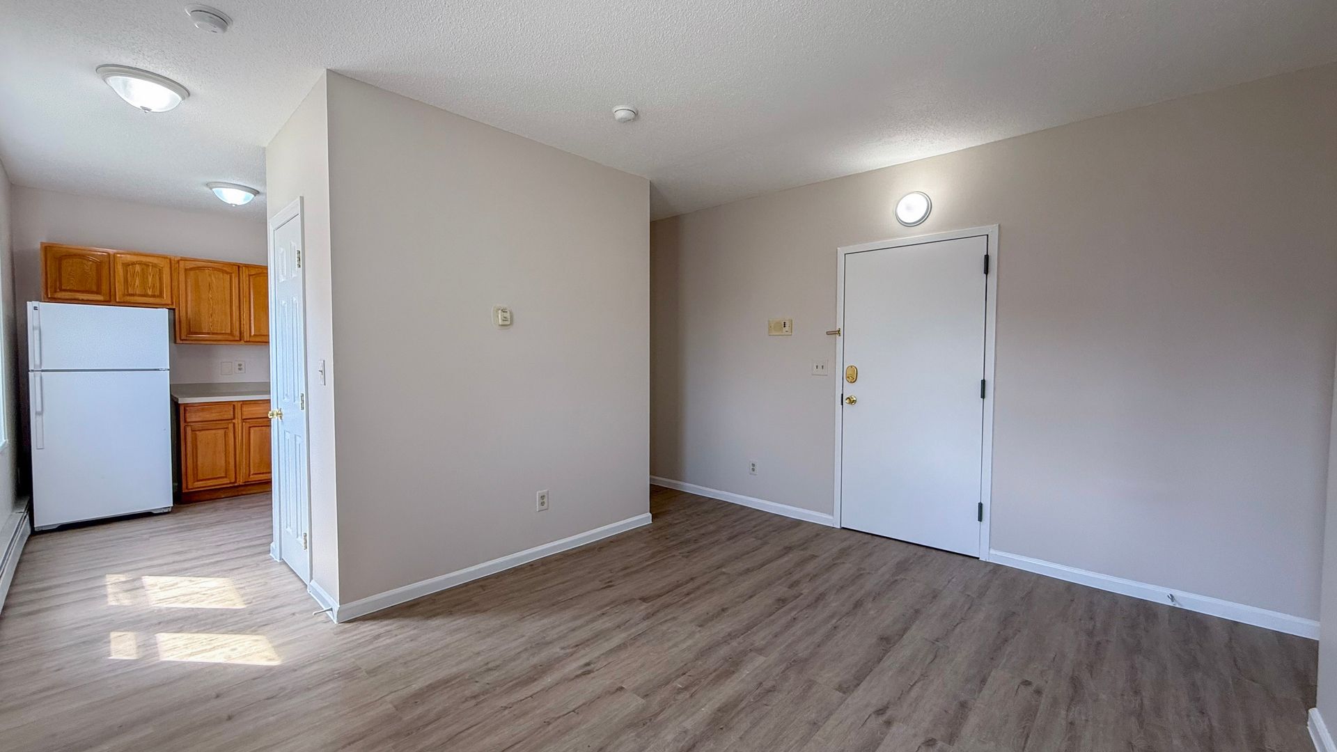 Hartford Apartment: 26 Congress St