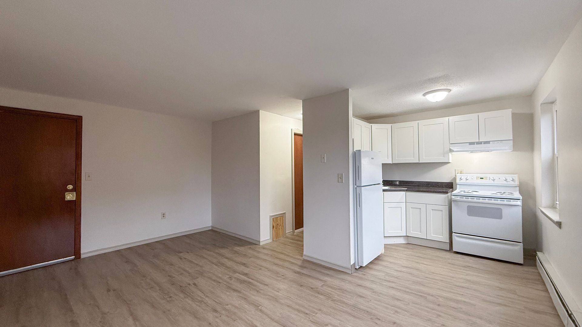 Hartford Apartment: 322 Hudson St