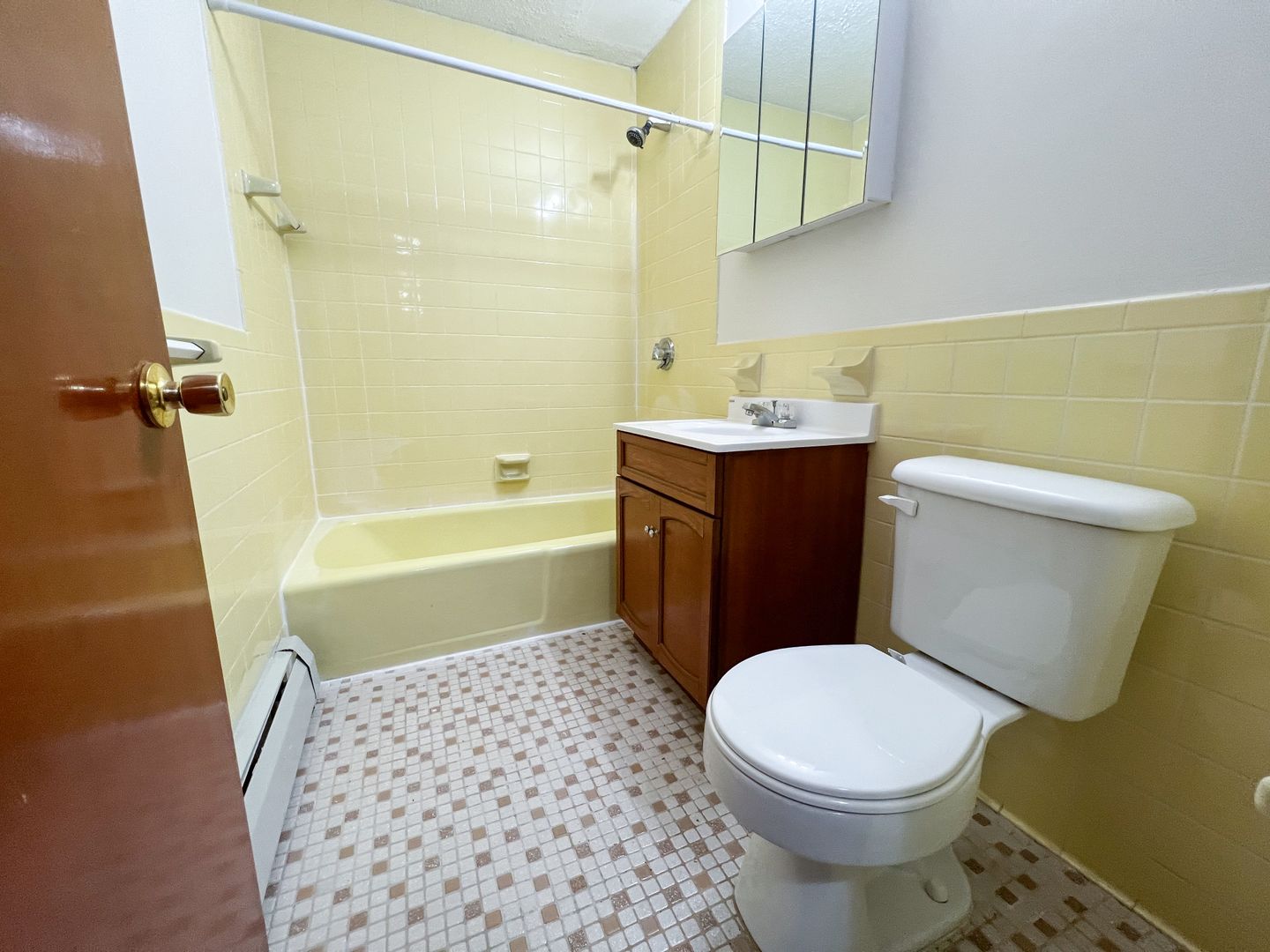 Hartford Apartment: 50 Allen Pl