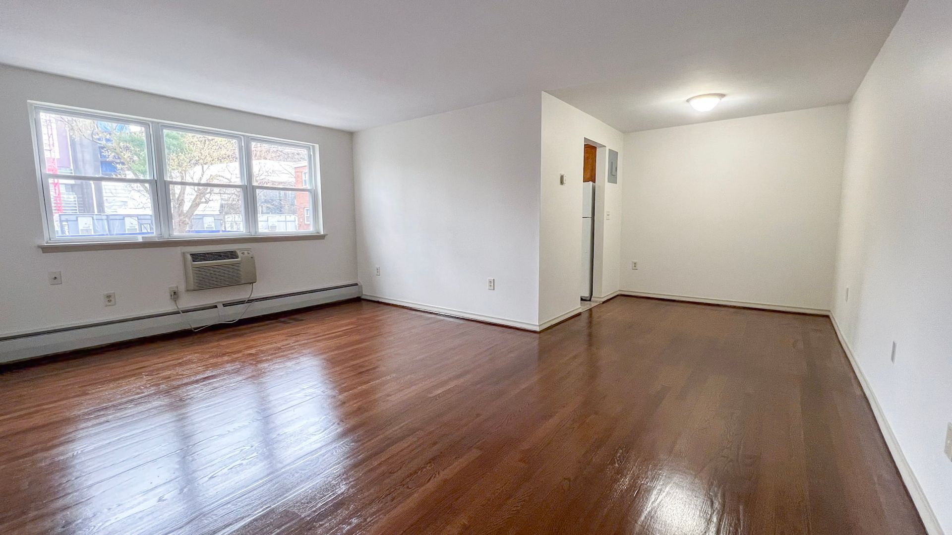 Hartford Apartment: 10 Lincoln St