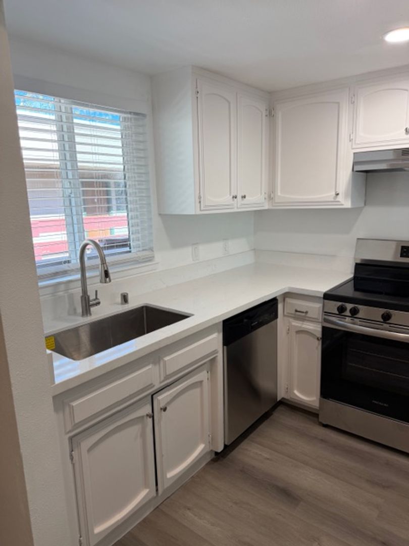 San Luis Obispo House: 680 Chorro Street, Unit 22