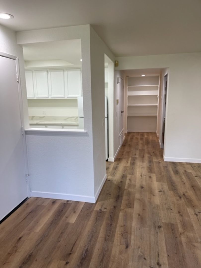 San Luis Obispo House: 85-B Stenner Street