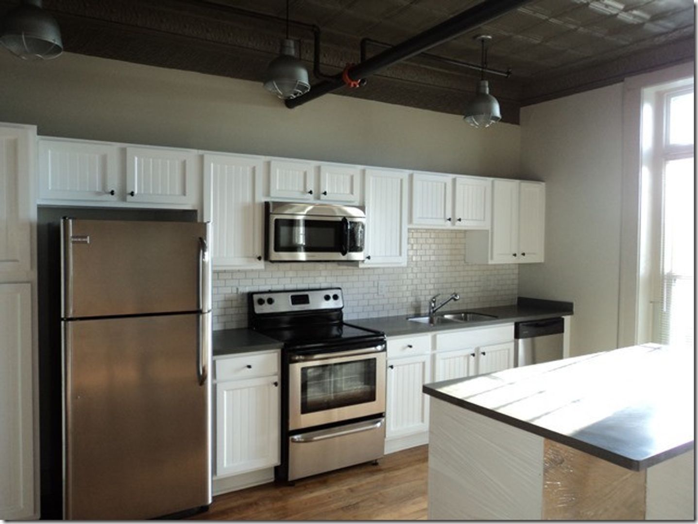 Wilson Apartment: 215 Nash Street