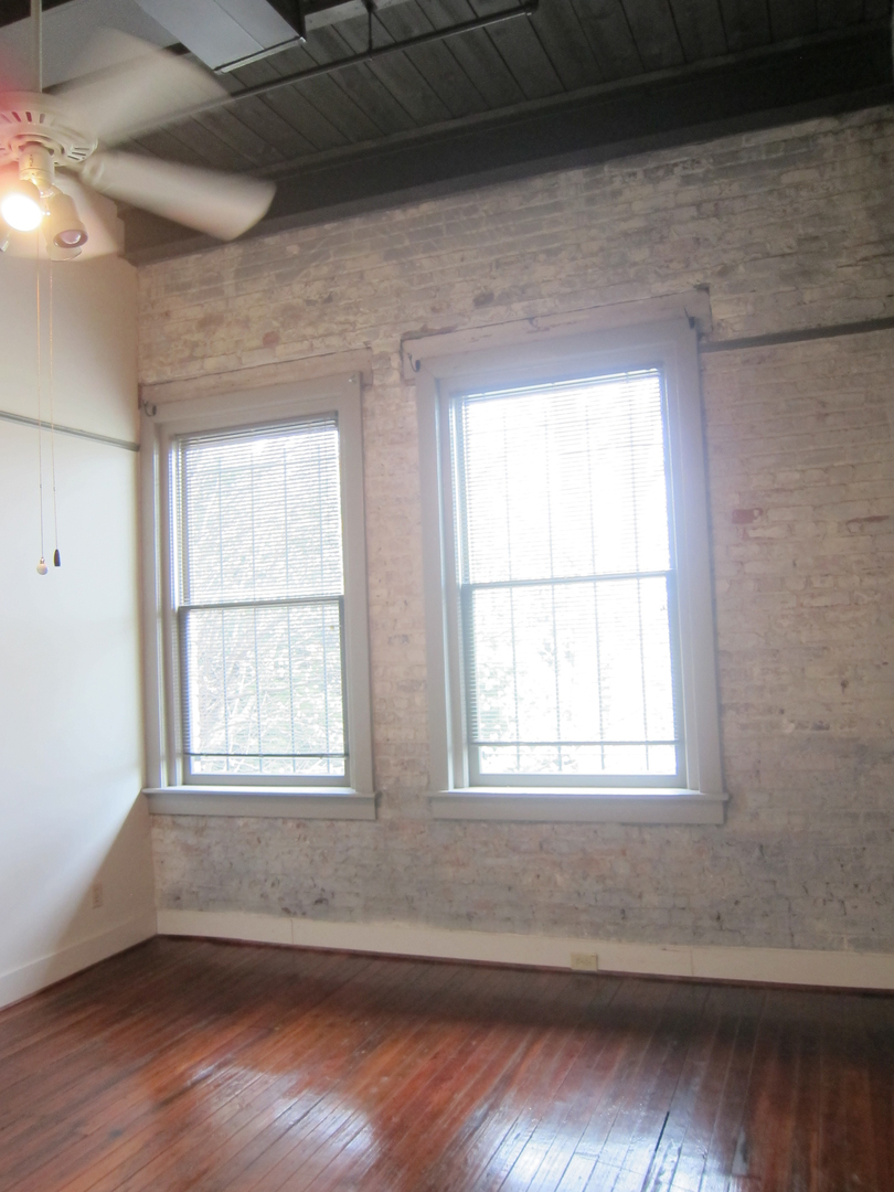 Davie Street Lofts 7 of 11