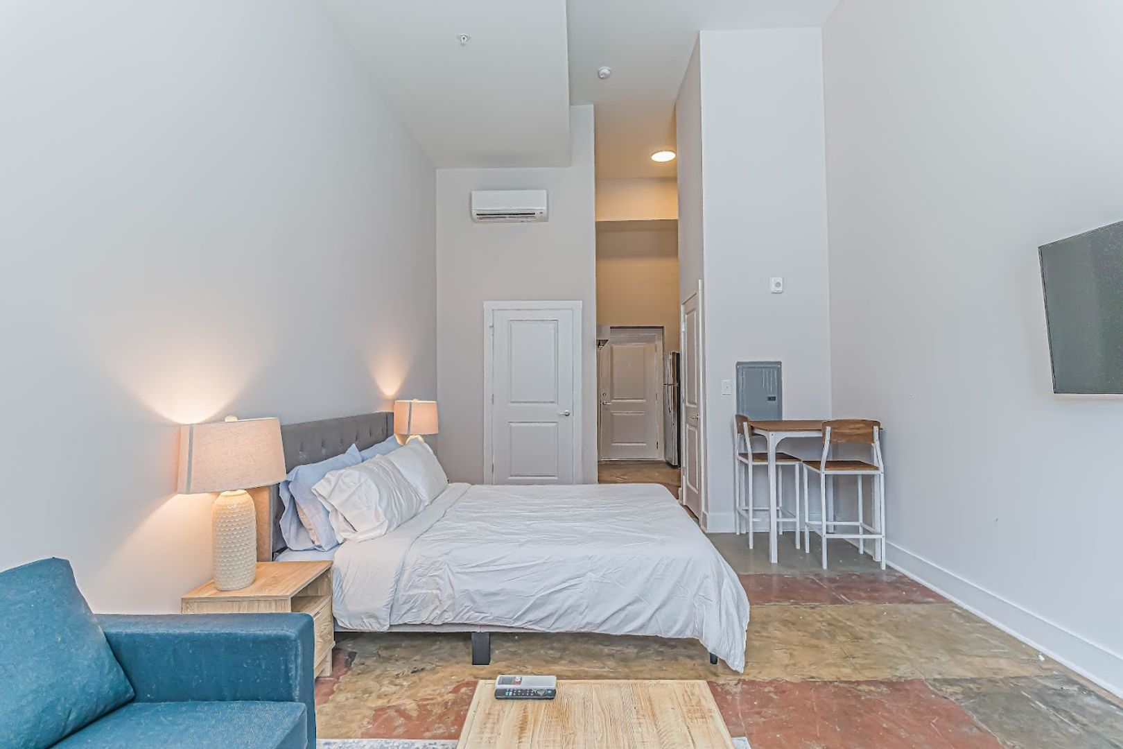 Goldsboro Apartment: 139 W Walnut Street