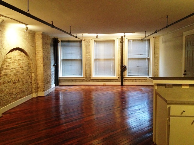 Davie Street Lofts 2 of 11