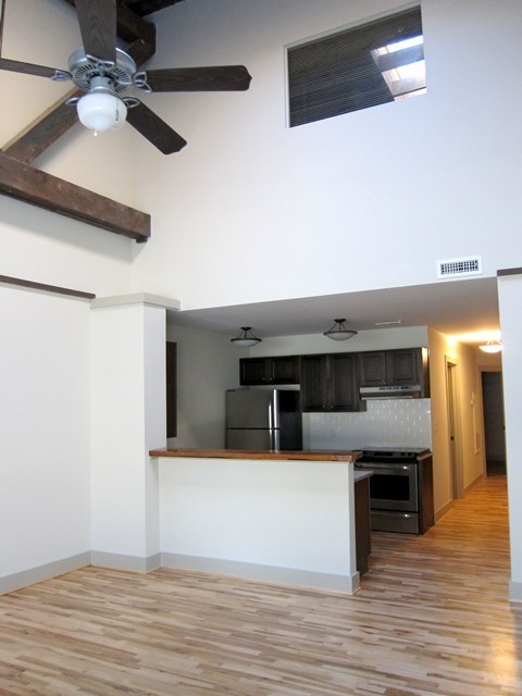 South Boston Apartment: 701 Jefferson Ave.