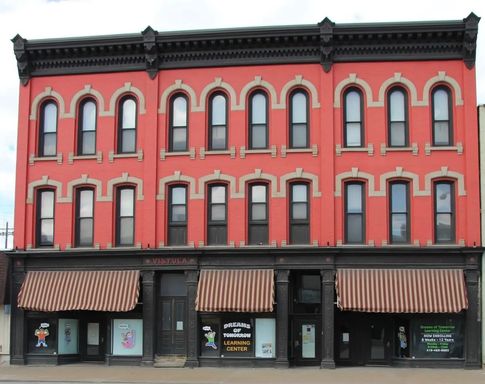 Welcome to your new home at the Historic Vistula Building! – photo 1