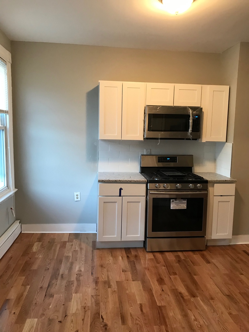 New Haven Apartment: 159 Grafton
