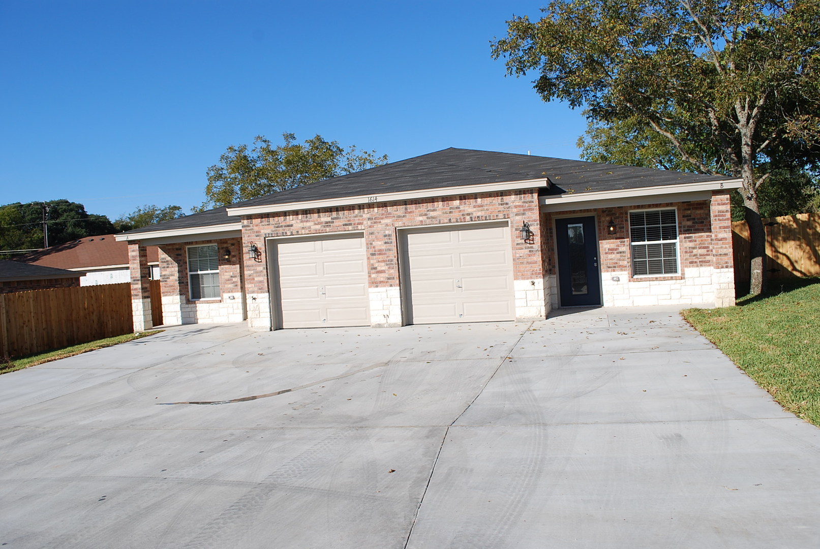 Harker Heights Apartment: 1421 Hopi Trail