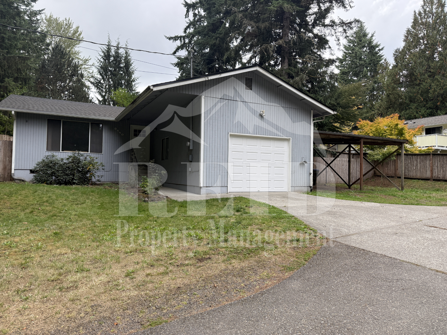Port Orchard House: 8440 Bethel Burley Road SE