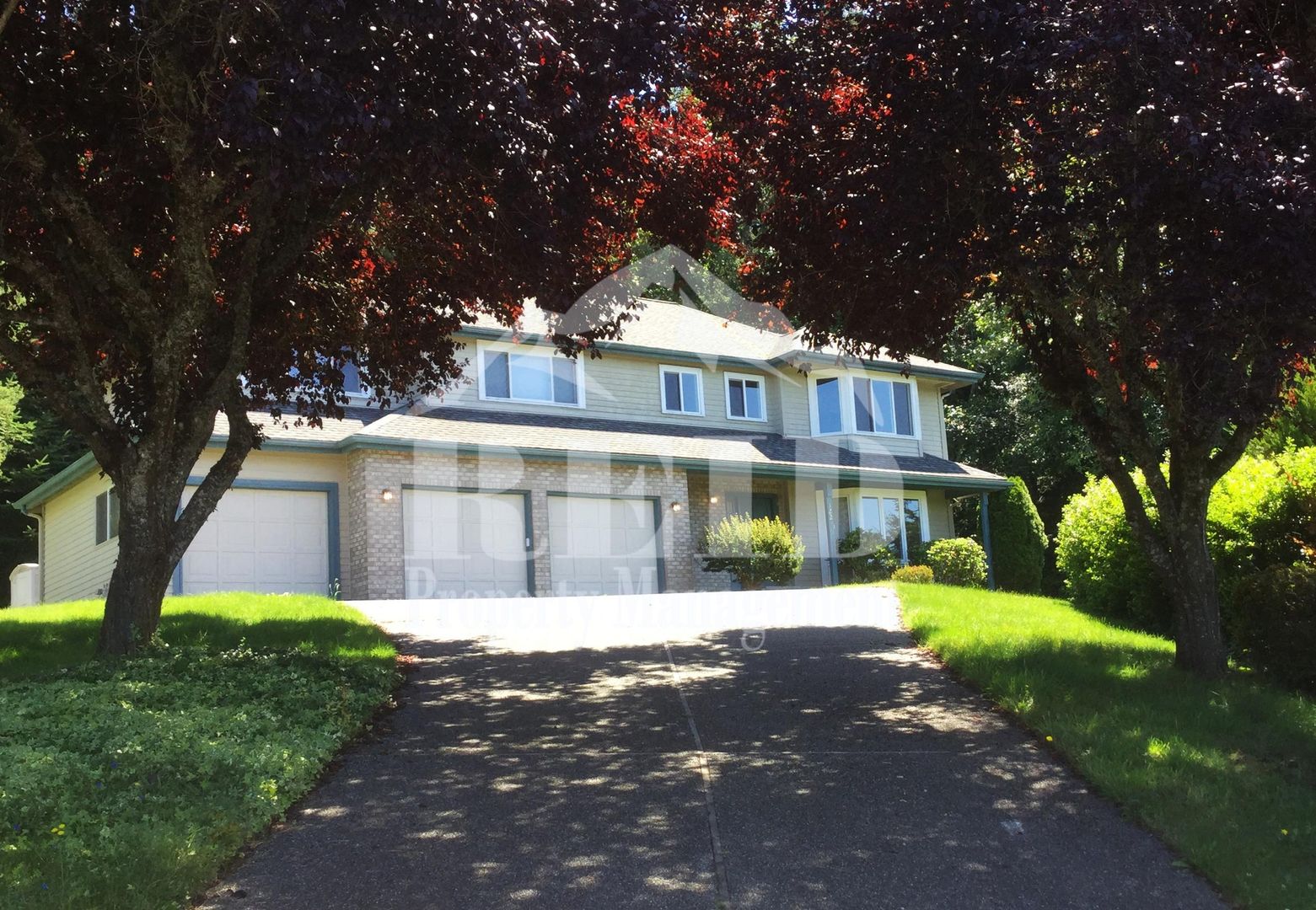 Silverdale House: 12238 Ridgepoint Circle NW