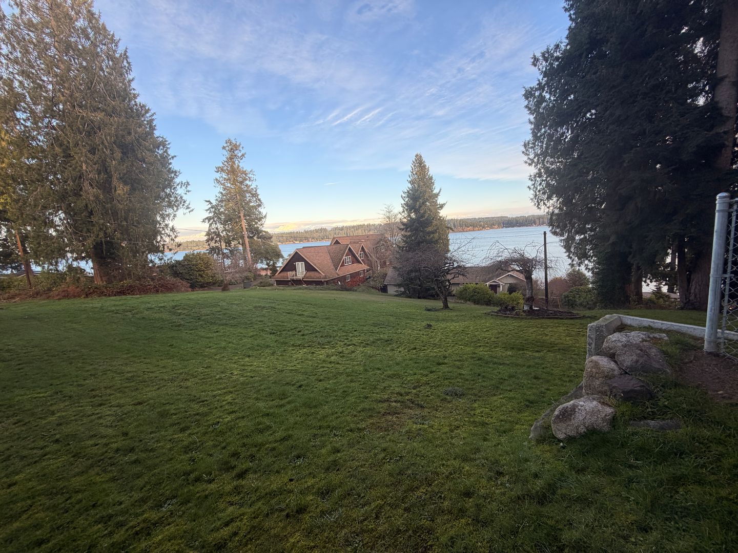 Bremerton Apartment: 8876 Utah St NE