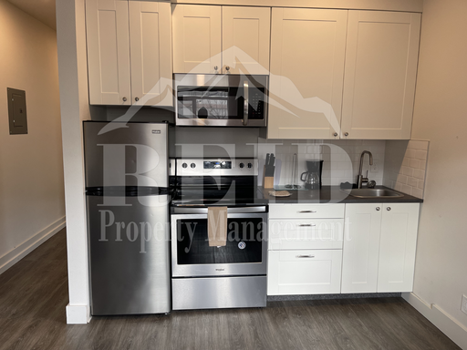 FURNISHED 1BED 1BATH APARTMENT - DOWNTOWN BREMERTON