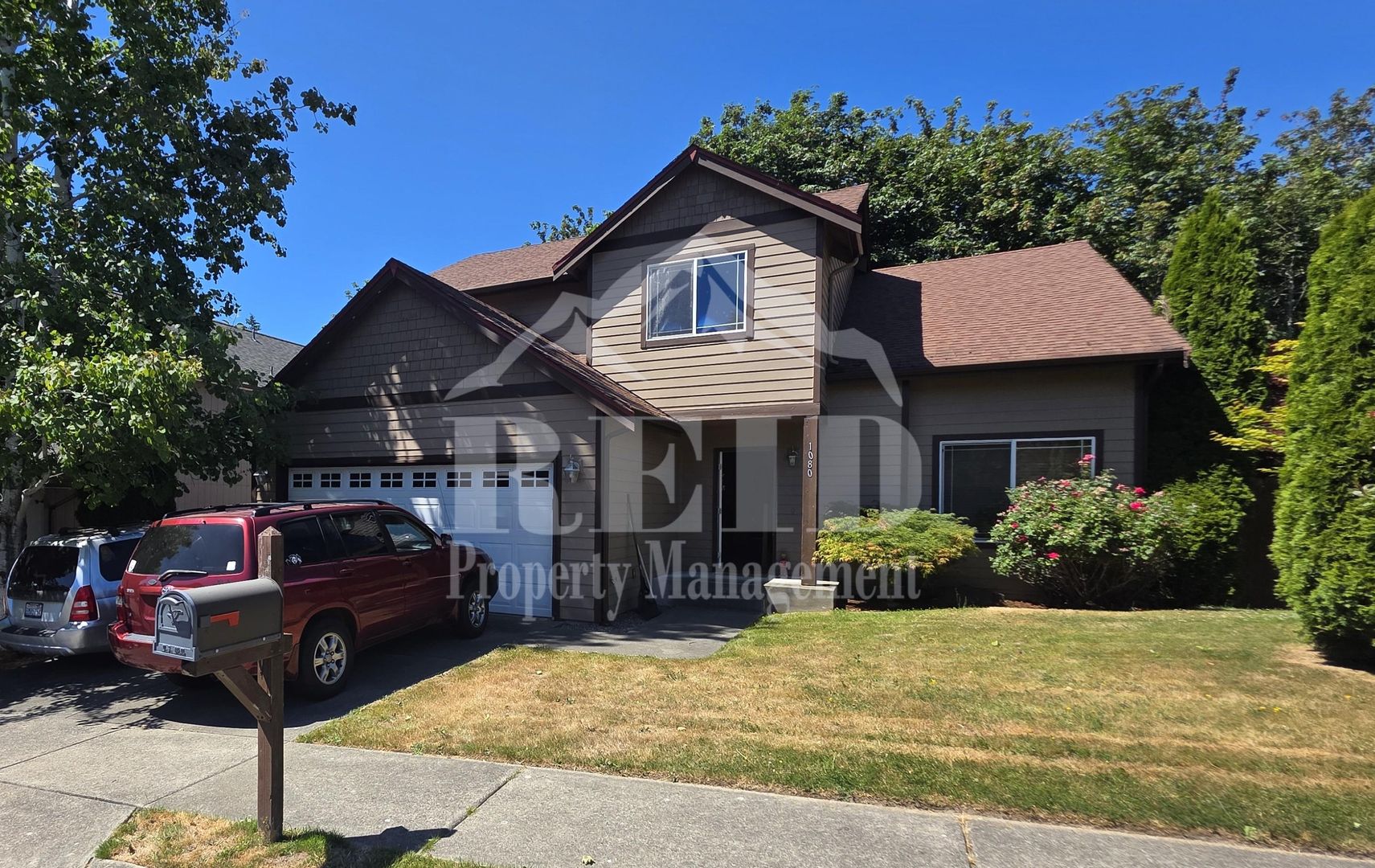 Port Orchard House: 1080 Heron Ridge Avenue