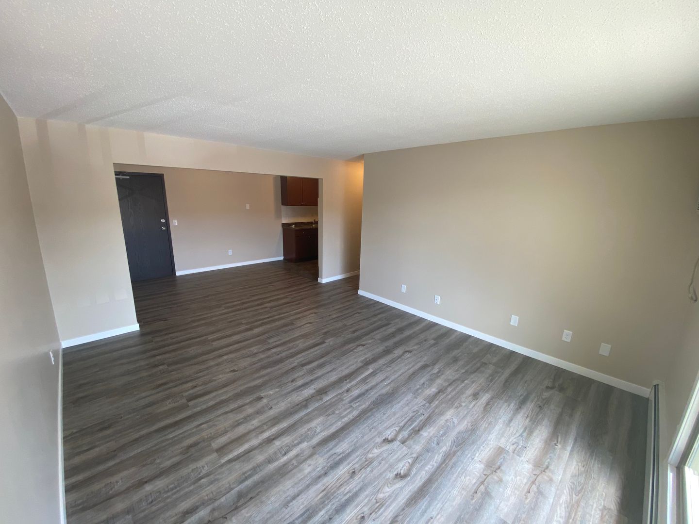 Anoka Apartment: 2801 & 2811 7th Avenue