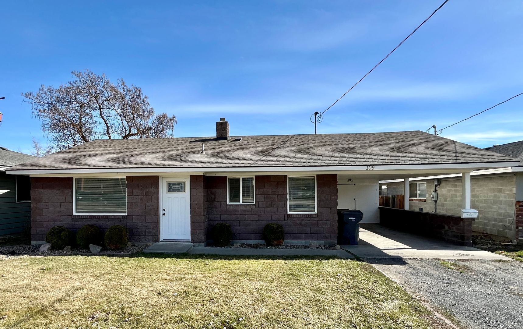 Selah House: 109 S. 3rd St.