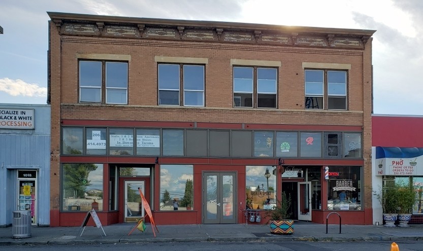 Tacoma Apartment: 1014-1016 Martin Luther King Jr. Way