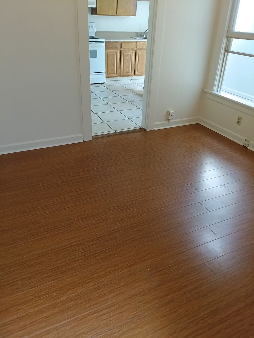 Tacoma Apartment: 1014-1016 Martin Luther King Jr. Way