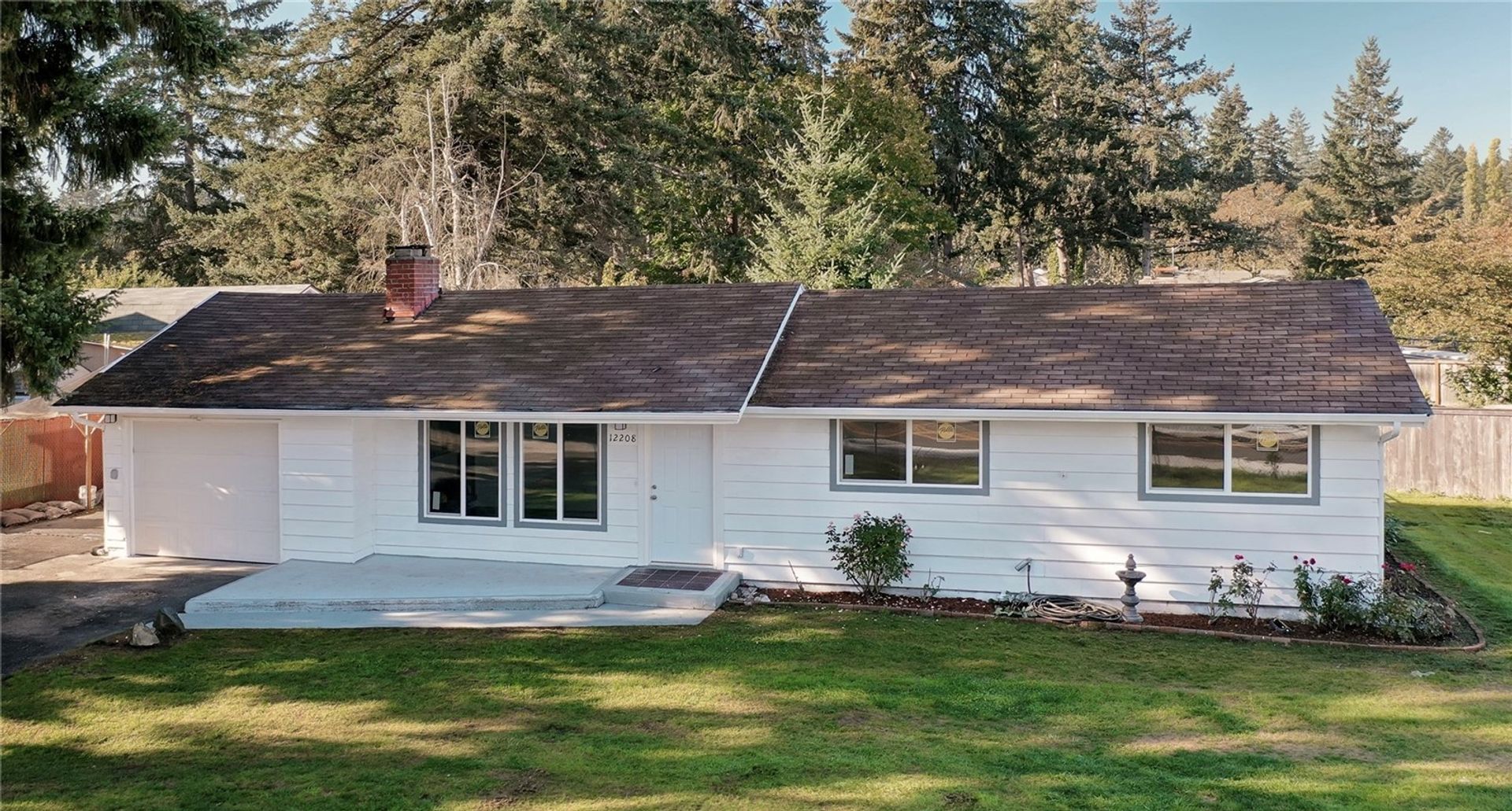 Lakewood House: 12208 Edgewood Ave SW