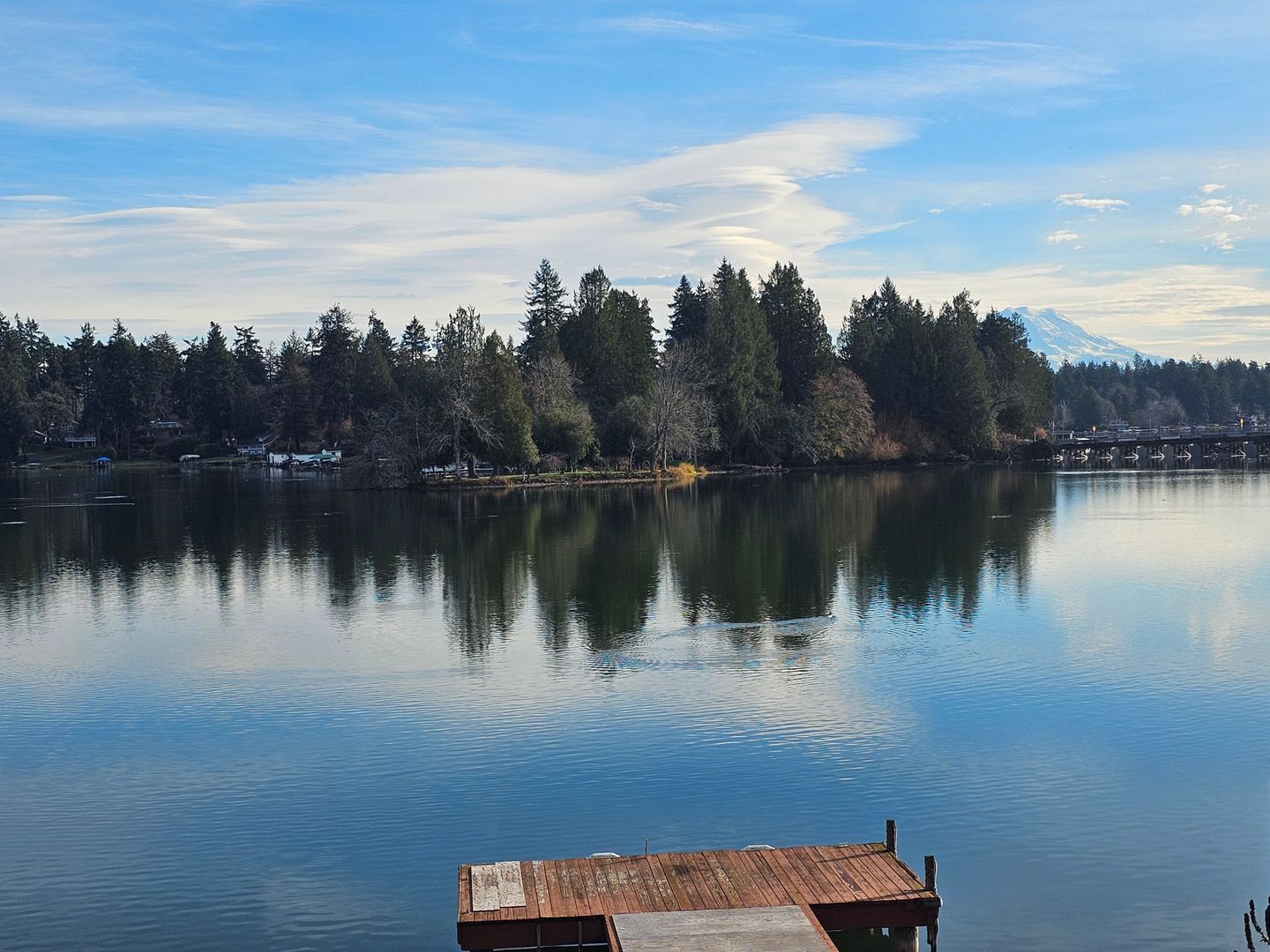 Lakewood Apartment: 9725-27 Lake Steilacoom Dr SW