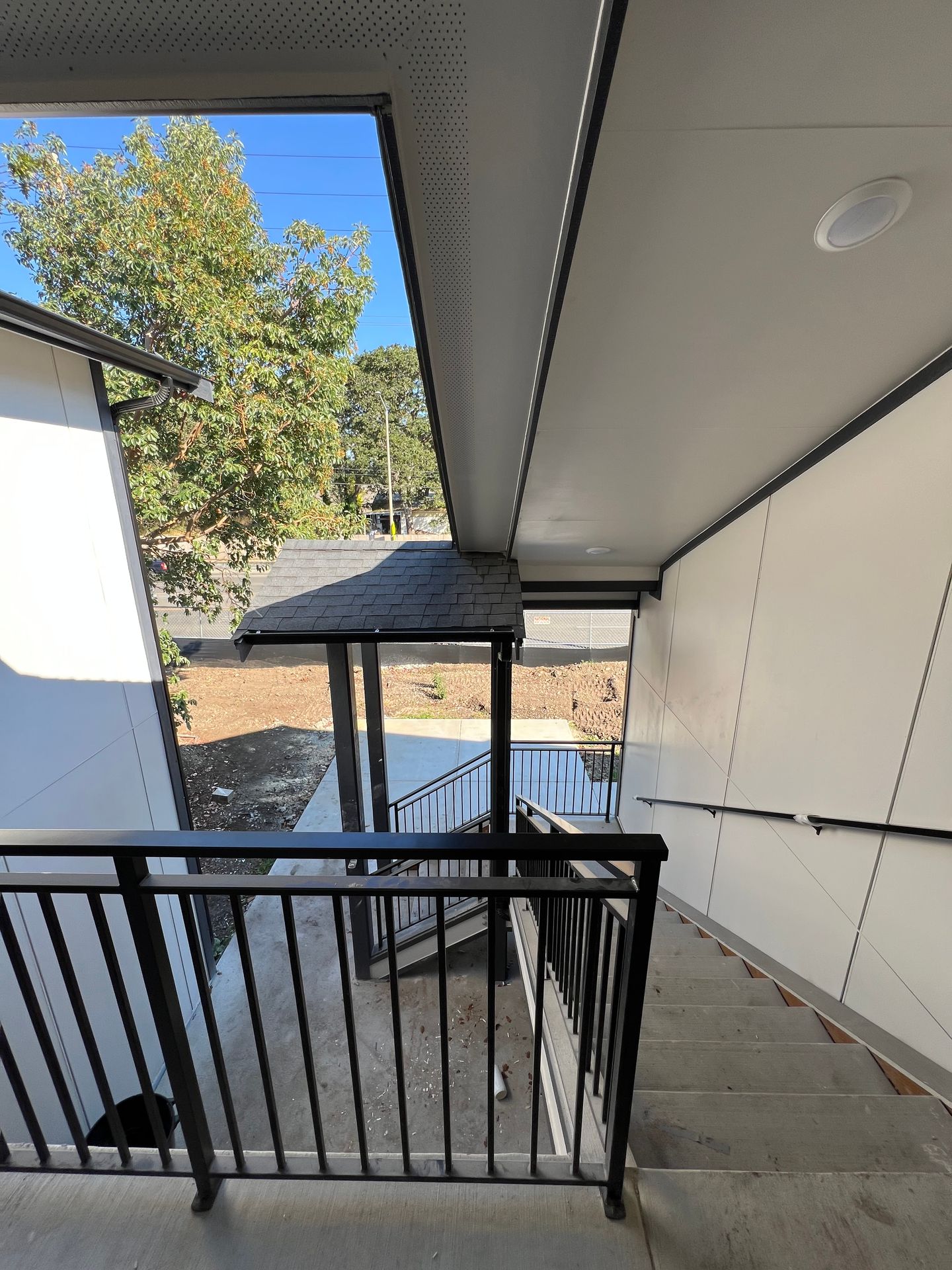 Lakewood Apartment: 8702 Bridgeport Way