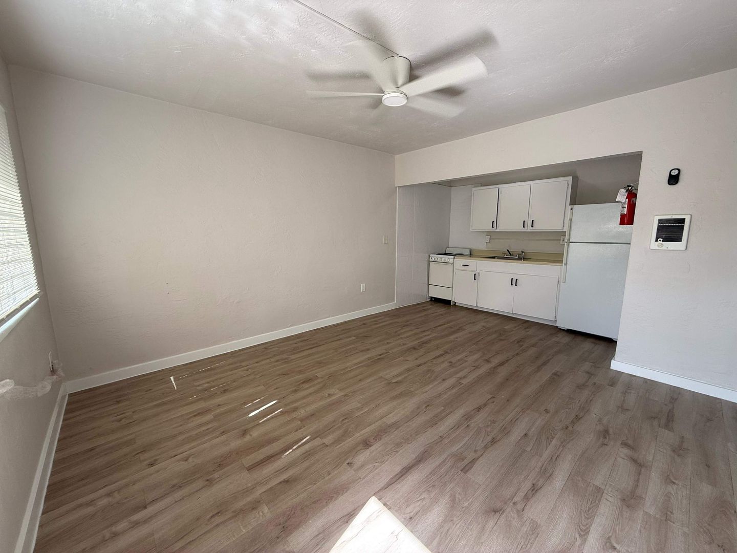 Opa Locka Apartment: 301 Sharar Ave