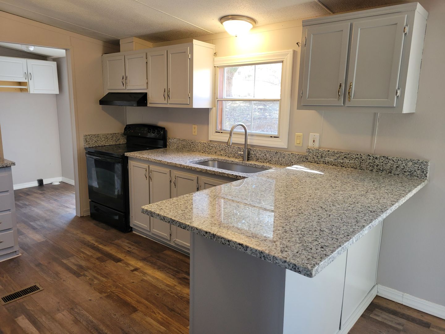 Siler City House: 107 Dave McCracken Rd.