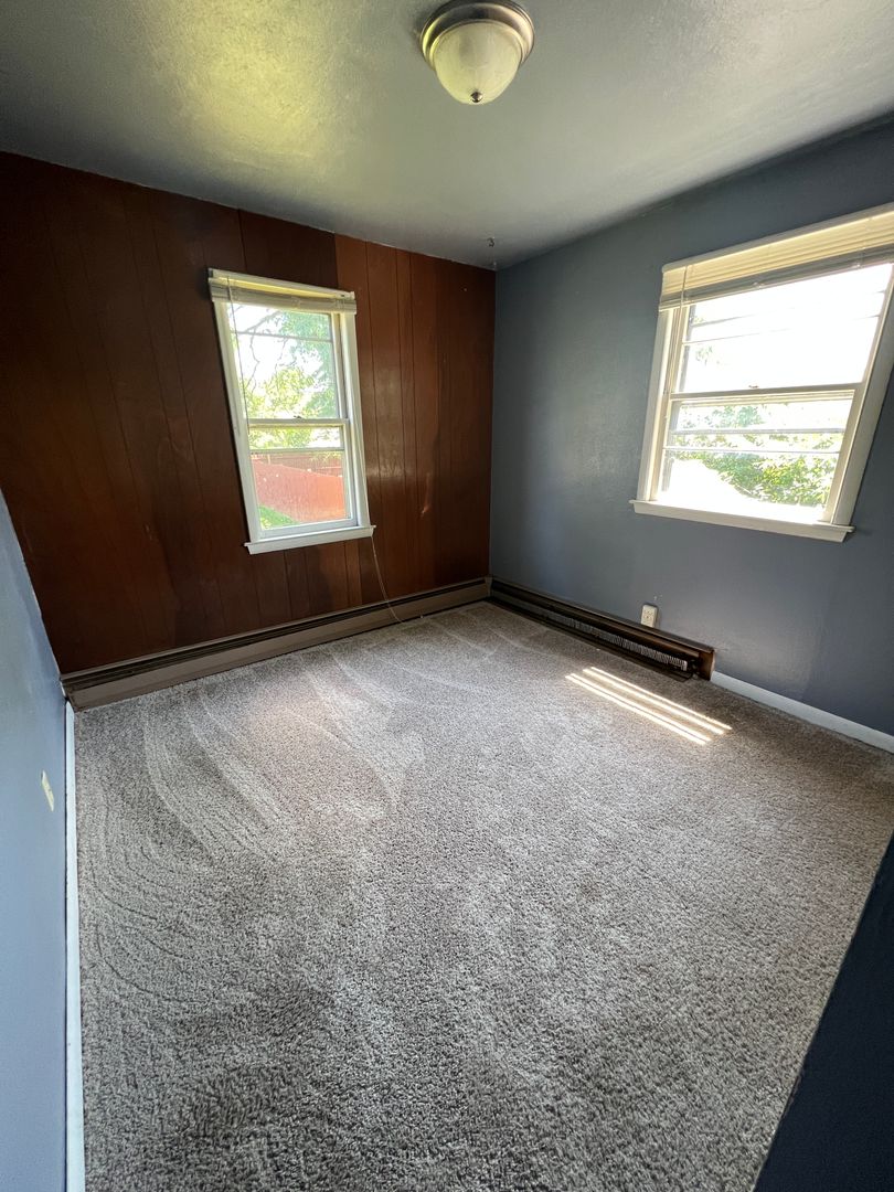 Sparta Apartment: 515 West Oak Street