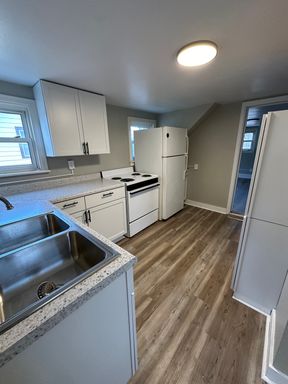 Upper Duplex in Tomah with Off-Street Parking