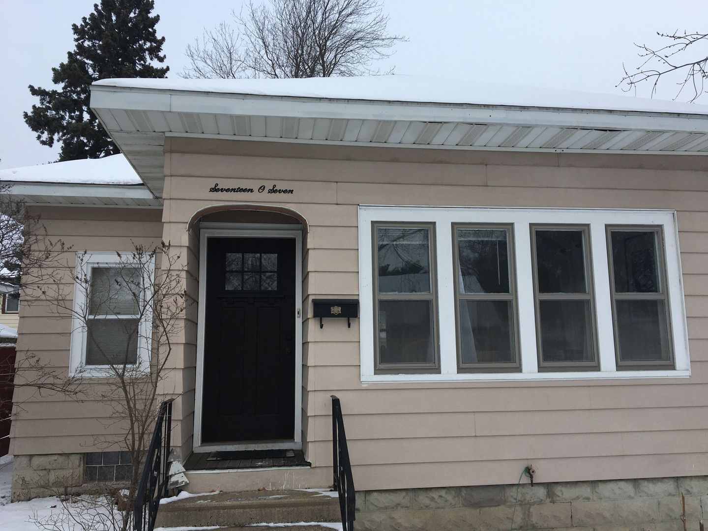 Three Bedroom House in La Crosse