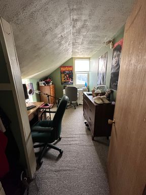 2 Bedroom Apartment – Steps from UW-La Crosse & Western Technical College – photo 1