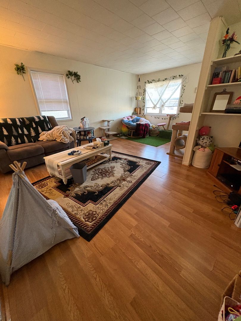 La Crosse House: 1424 Rose St