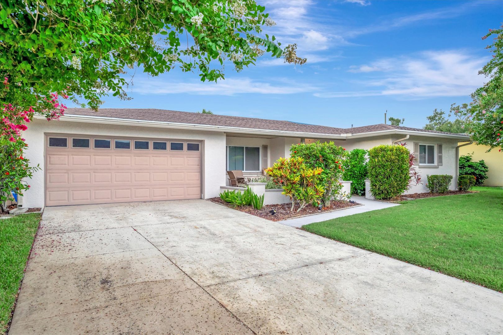 Sarasota House: 3111 Chase Cir