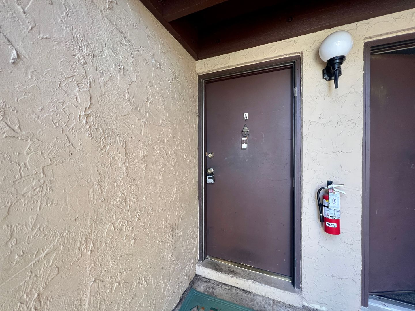 2740 Hidden Lake Blvd Unit A 2 of 11