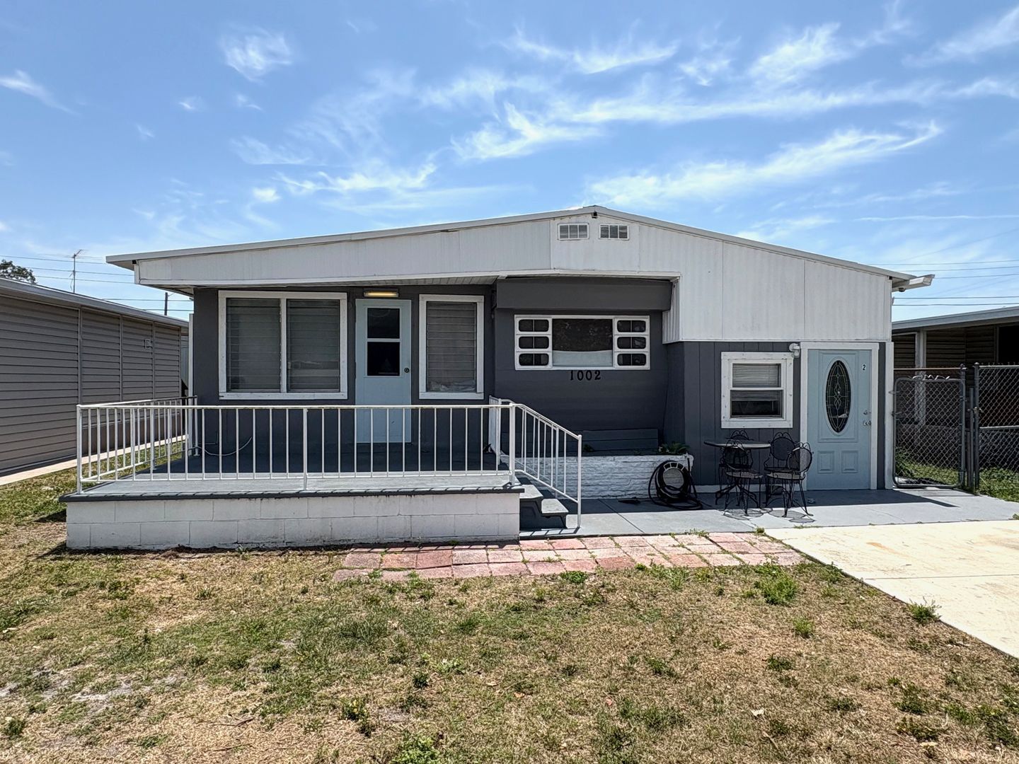 Bradenton Apartment: 1002 50th Avenue Dr W