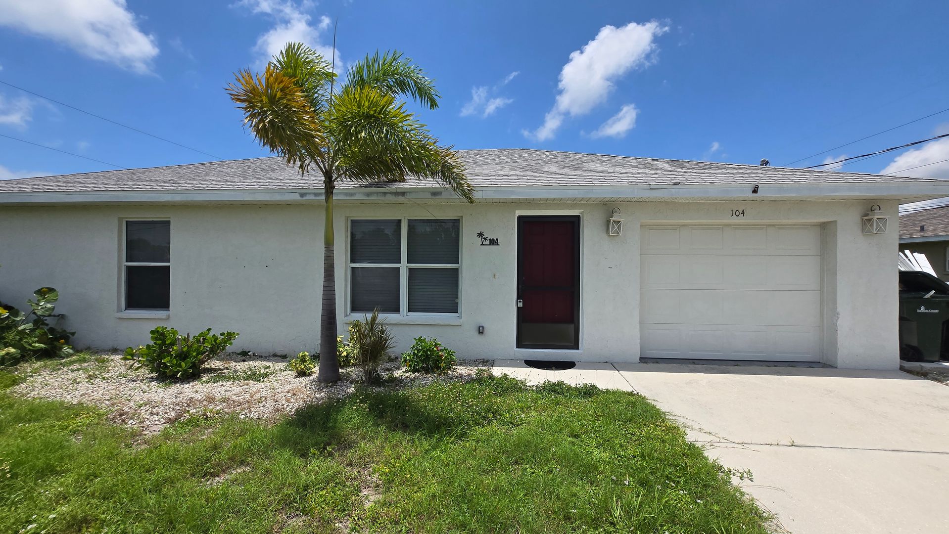 Nokomis Multiplex: 104 Charles Dr