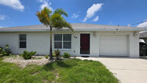 Nice 3 bed/ 2 bath Duplex in Nokomis ~ Available Now