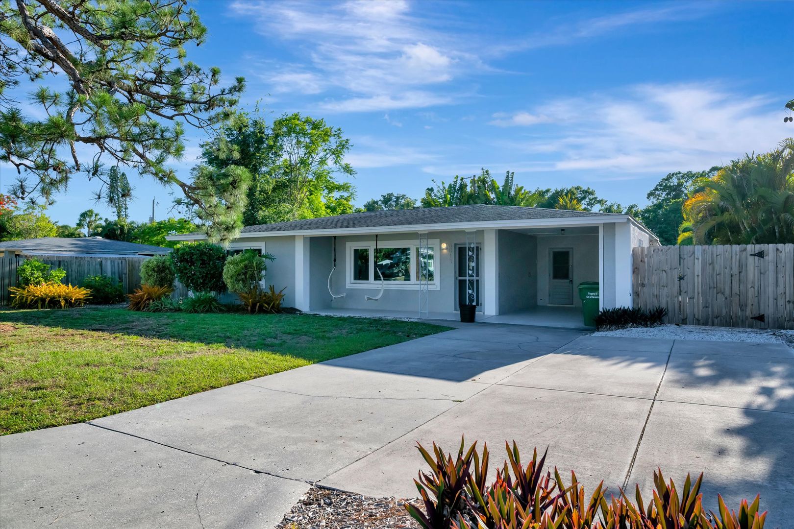 Sarasota House: 5015 Eastchester Dr
