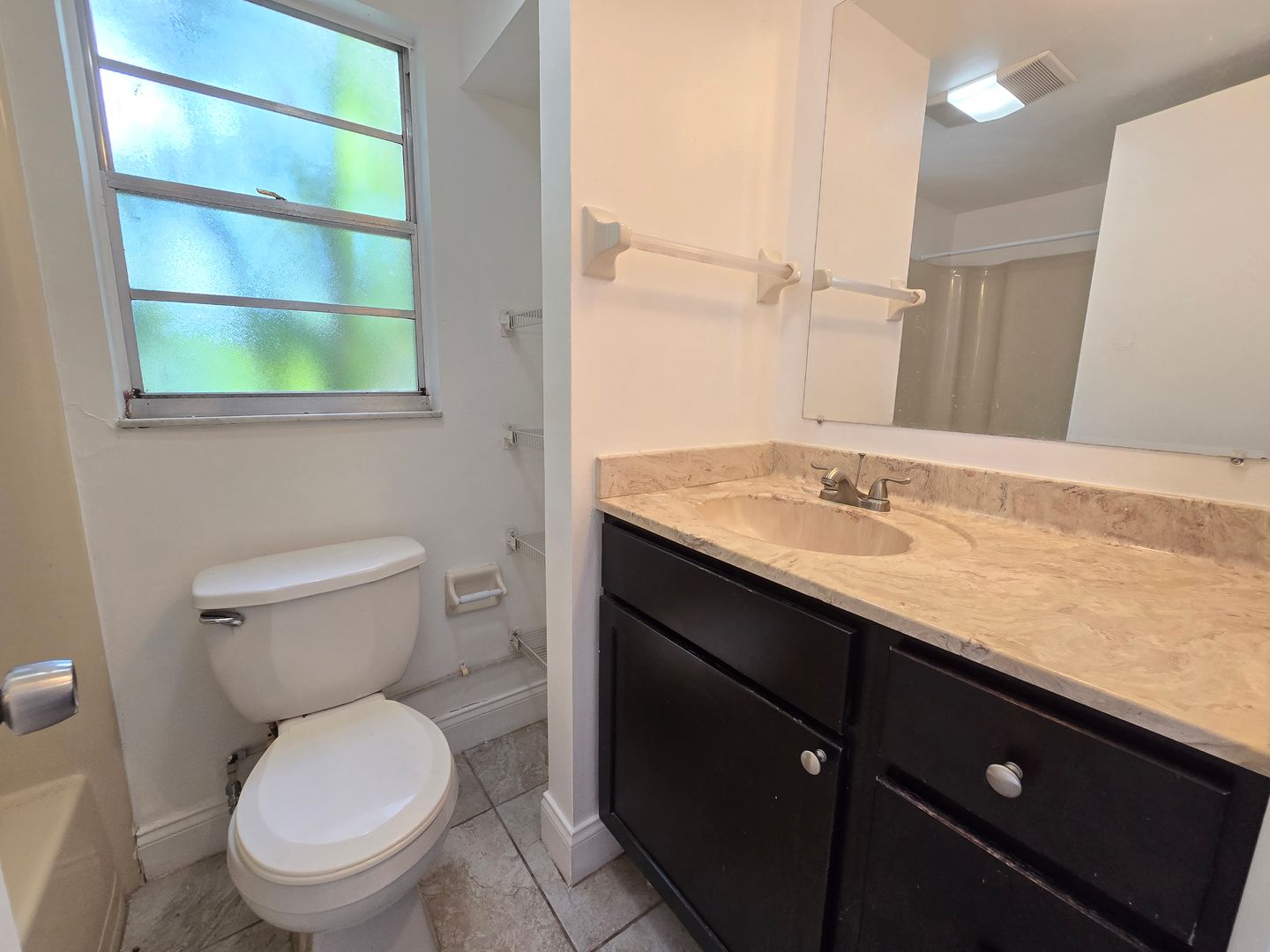 5324 Desoto Place - Unit A 11 of 12