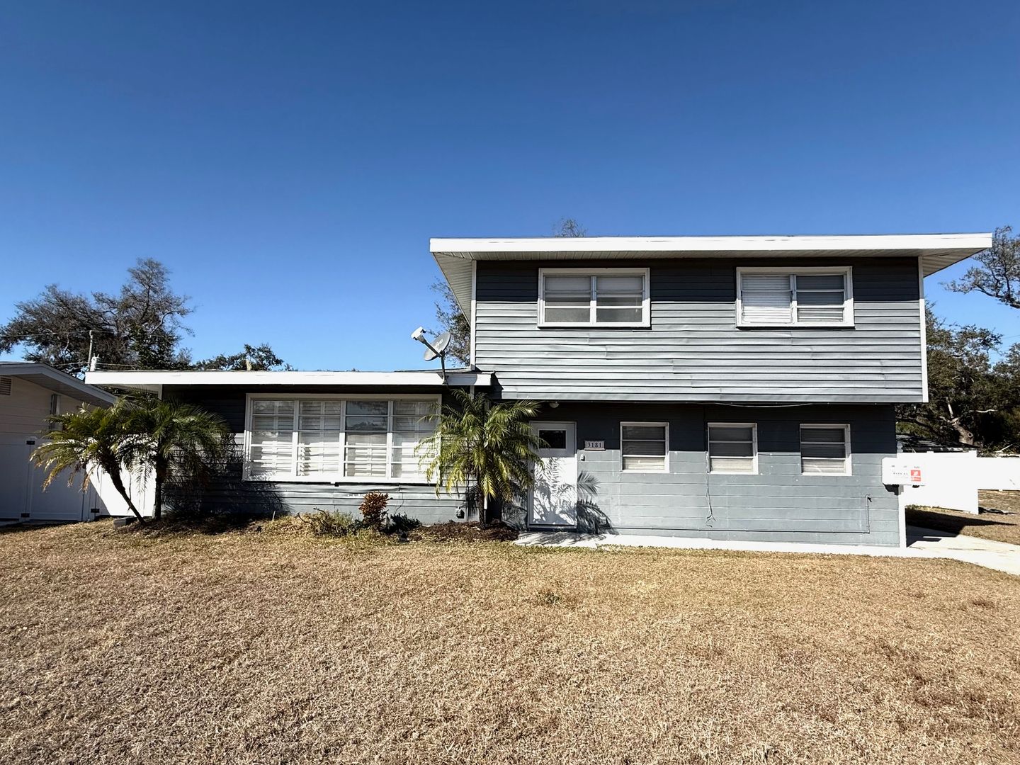 Sarasota Apartment: 3181 Hatton St