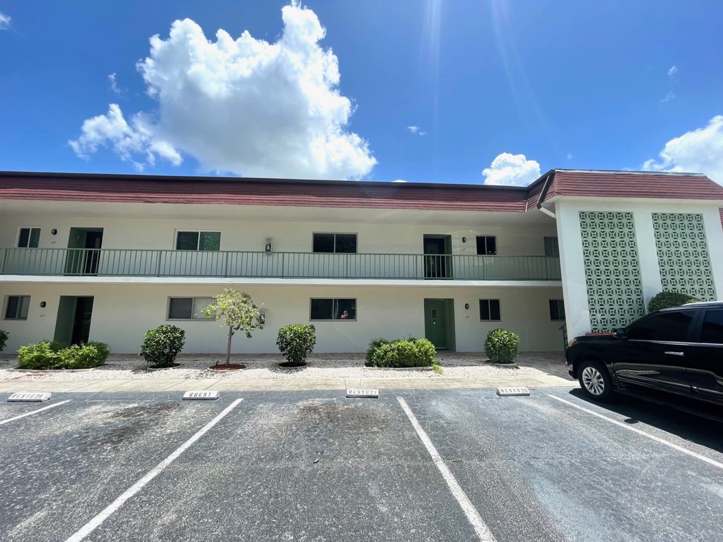 Sarasota Condo: 3602 Beneva Road #407