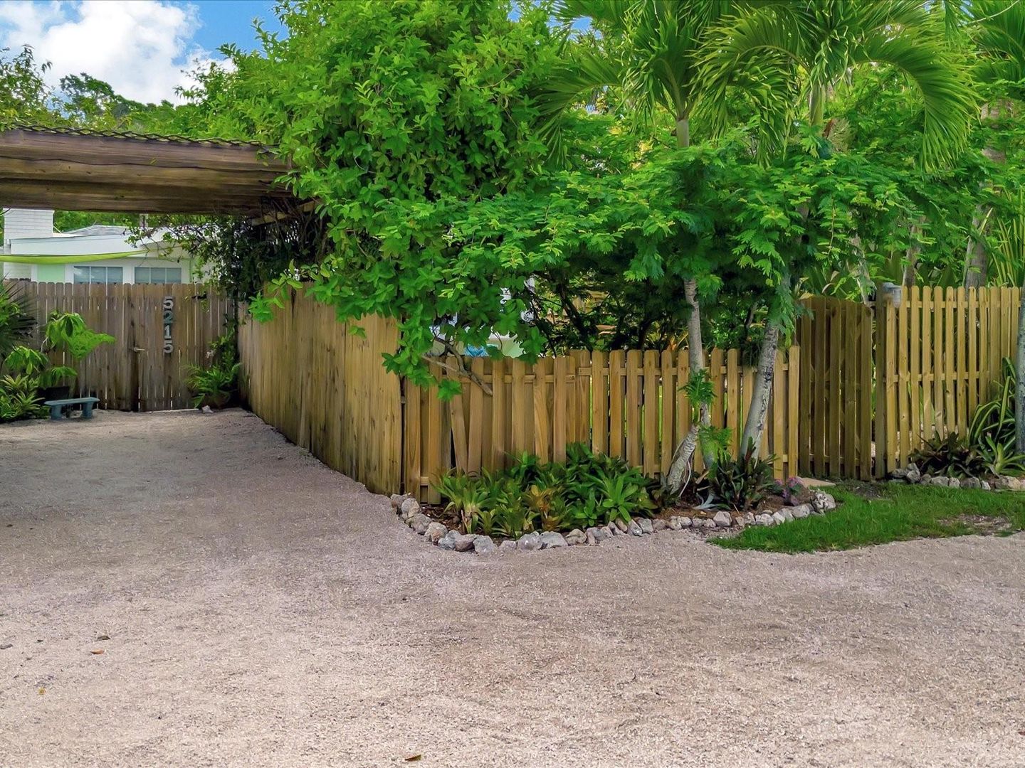 Sarasota Apartment: 5215 Calle De Costa Rica
