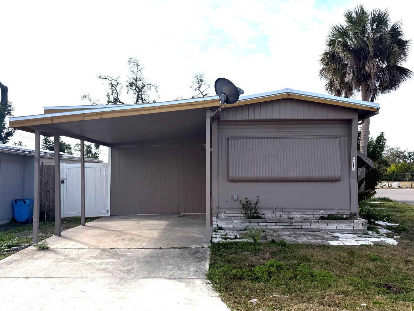 Bradenton House: 1112 50th Avenue Drive West