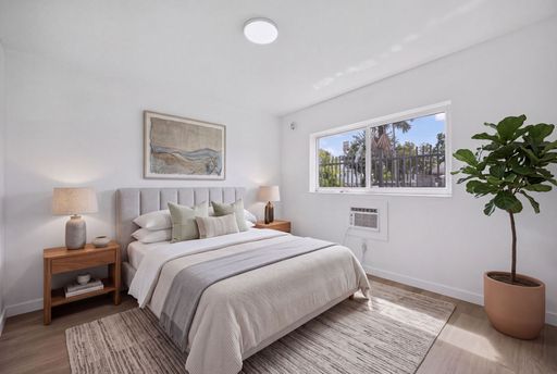 Discover your budget-friendly oasis in the heart of vibrant Miami! – photo 1
