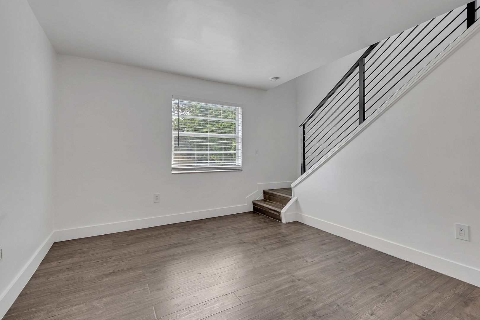 Coral Gables Apartment: 1114 Douglas Road