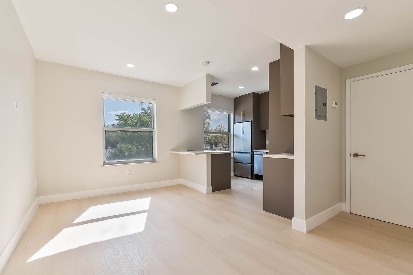 Miami Apartment: 694 NE 76th Street