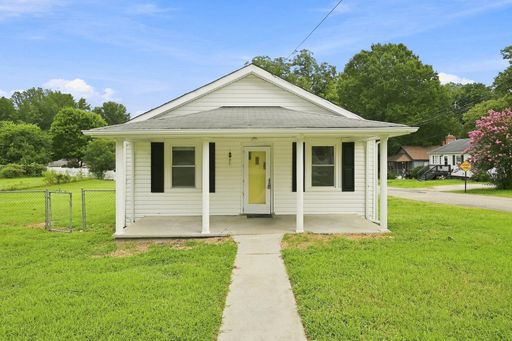 Comfort, convenience, and a place to call home! – photo 1