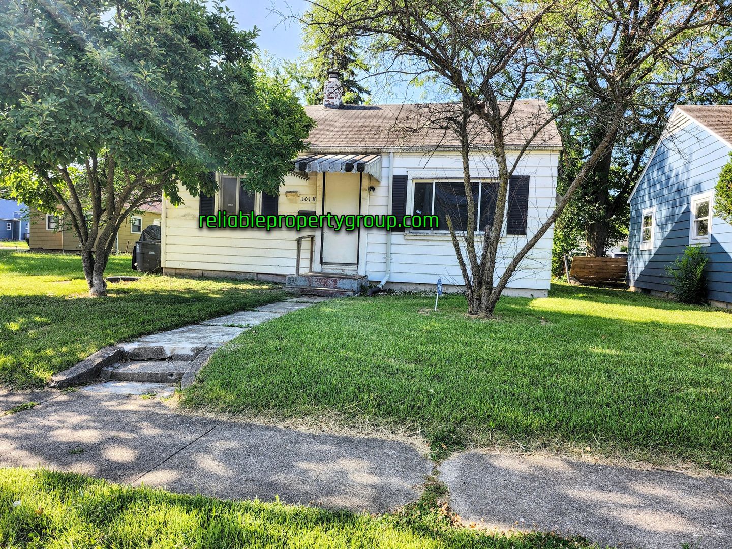 Fort Wayne House: 1018 Baxter St