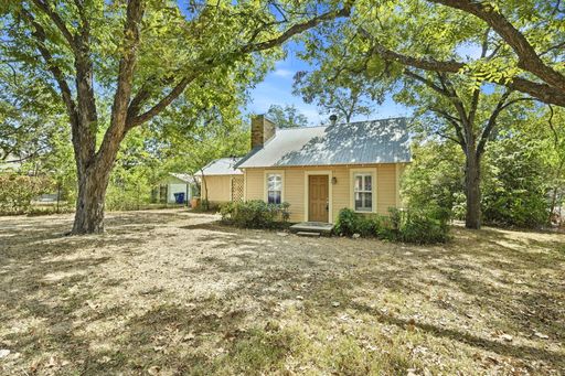 2303 Kinney Road – photo 1